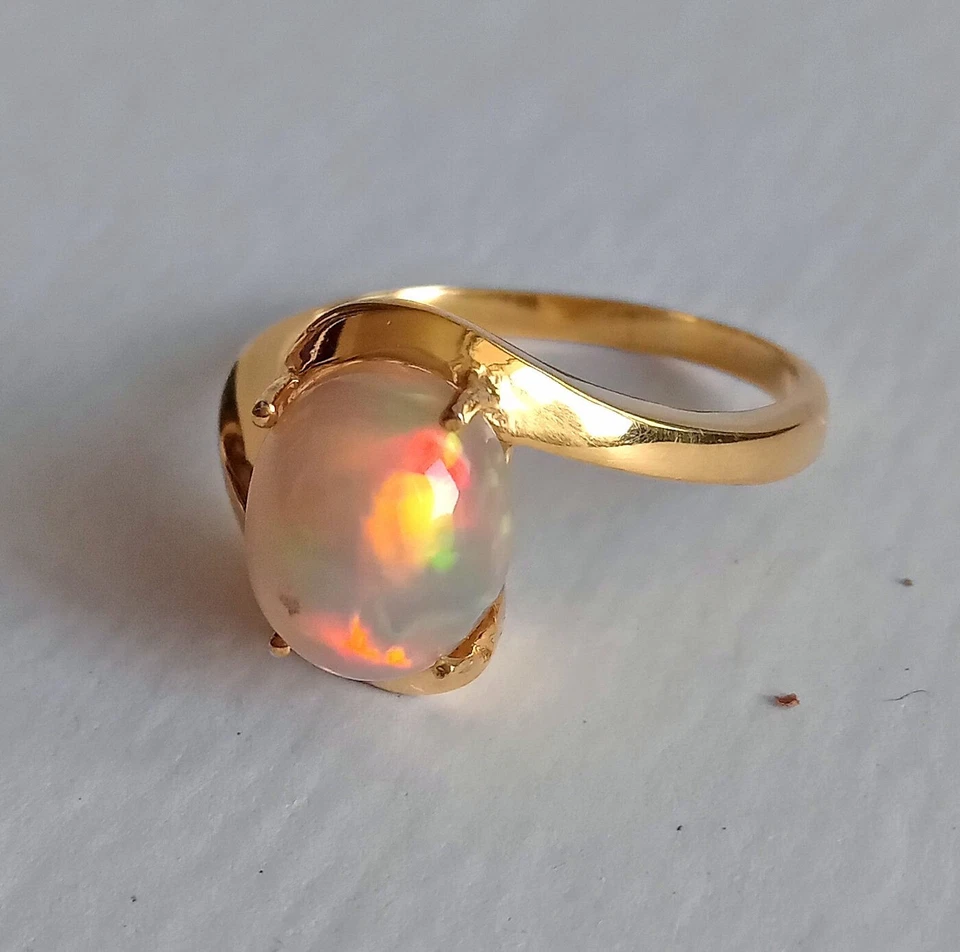 ANELLO IN ARGENTO STERLING 925 DORATO CON OPALE NATURALE DI WELO - Immagine 3 di 4