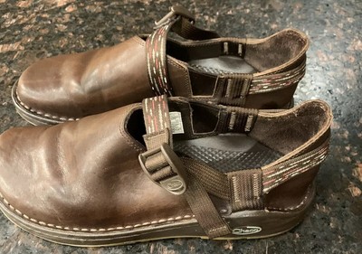 chaco clogs