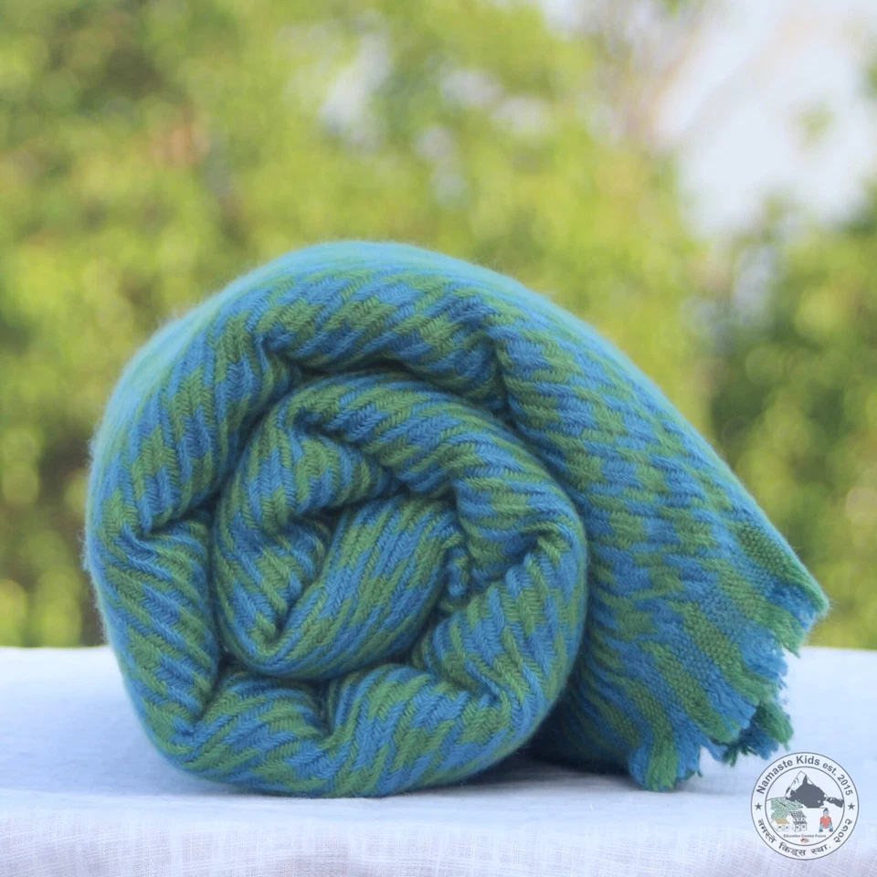 Cashmere Blanket " Garphu " - Handmade From Nepal, Bedspread, Blanket - image 3 of 4