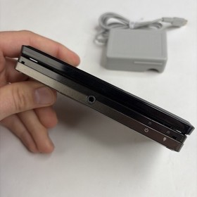 Nintendo 3DS Handheld Video Game Console Black CTR-001 (USA) W Charger US Model