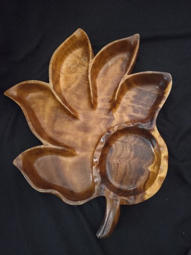 Vtg Handcarved Wooden Serving Tray L21"xW17"xH2" Six Compartments
