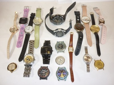 Uhren Herren/Damen ungetestet Restposten 20 Superdry Cunard Oris etc.