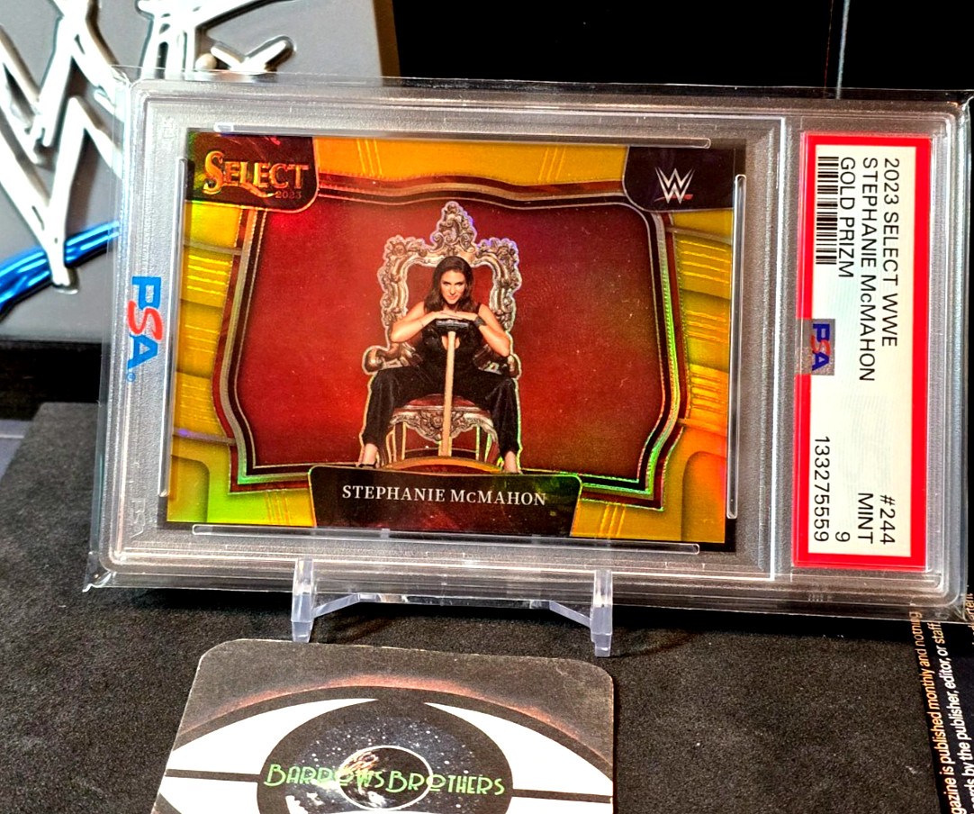 Stephanie McMahon 2023 Panini Select WWE TRUE GOLD RINGSIDE /10 SSP 244 PSA 9 💖