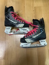 CCM U Crazy Light Hockey Skates Junior 2.5 Regular