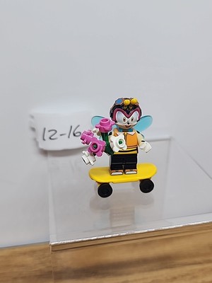 Sonic Charmy Bee On Skateboard Custom Minifigure Brand New