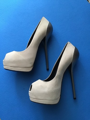Giuseppe Zanotti: Sandali Con Tacco Nero