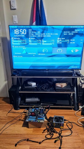 Asus P8P67- Intel Core i7 3770- 20GB Mixed Ram- IO Shield - Tested Boot To Bios - Picture 15 of 16