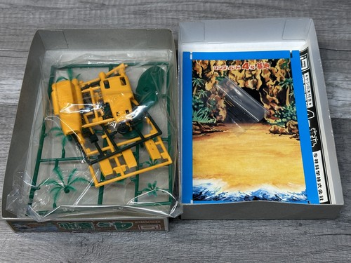 lot of 5 THUNDERBIRDS BANDAI Imai TB-1 , 2, 3, 4, Magura Tank Open Box Vintage - Picture 5 of 13
