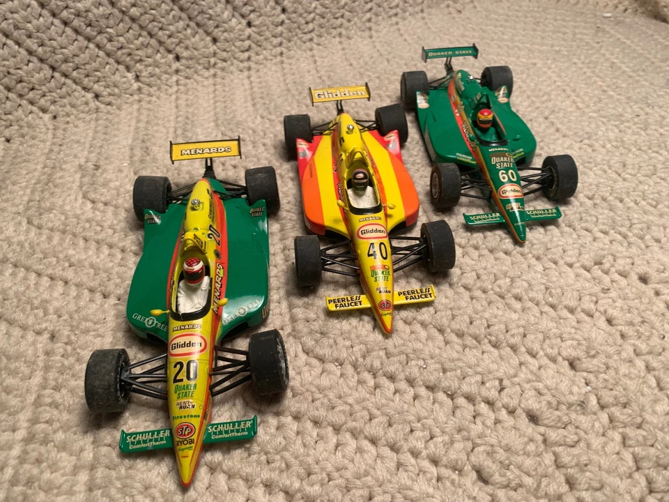 Lote de 3 carros Indy Menard's Pole 90's Diecast #20 #40 & #60 Epic em escala 1/24 ônix - Imagem 2 de 4
