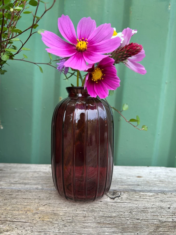 Glasvase "Julia" kleine Blumenvase aus Pressglas in kirschrot 12cm hoch Ø7cm - Bild 2 von 4