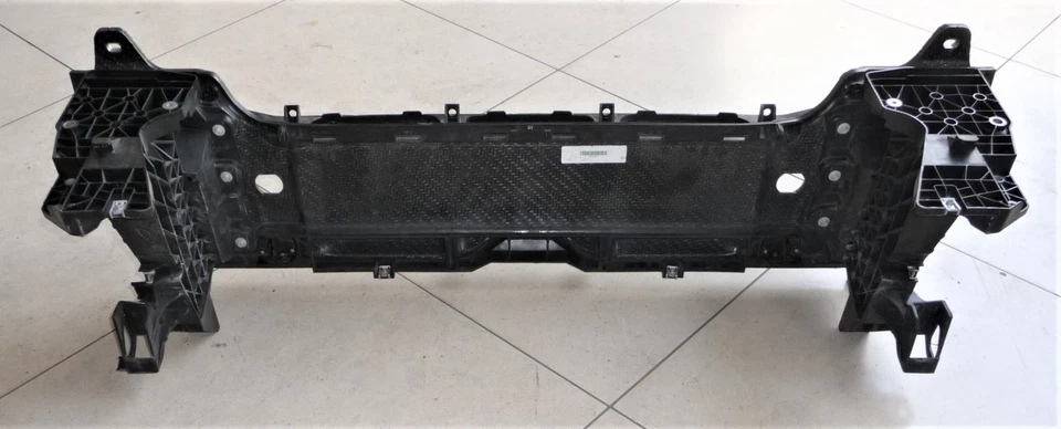 20 -21 Mercedes Benz X167 GLE GLS Carbon Fiber Upper Radiator Support OEM - Image 2 of 4