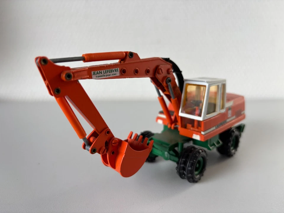 Liebherr A912 Mobilbagger JEAN LEFEBVRE  Conrad #2822  1:50  Sondermodel - Bild 2 von 4