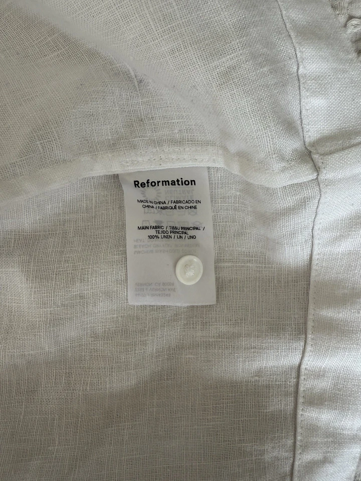 Camisa con botones de lino de gran tamaño Reformation talla XL Foto 4 de 4