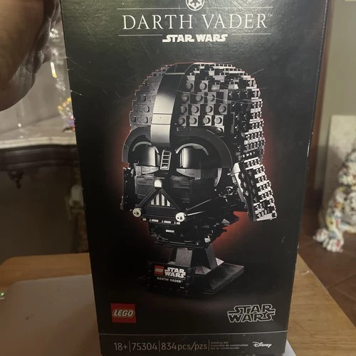 LEGO Star Wars: Darth Vader Helmet 75304 Set - New Factory Sealed