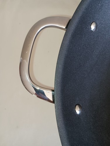 William Sonoma Hestan Thermo Clad 14 Inch' Wok - Picture 8 of 24