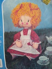 Bucillci's Hug-Me Dolls (Ruthie) New 16" Rag doll kit. #49285 USA Made Vintage