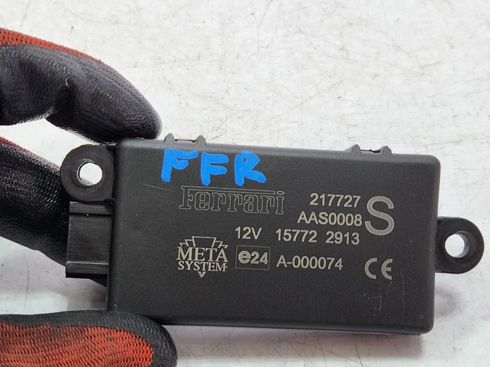 ✅ 11-16 OEM Ferrari FF Front Right Door Hyperfrequency Volumetric Sensor - Imagen 3 de 4
