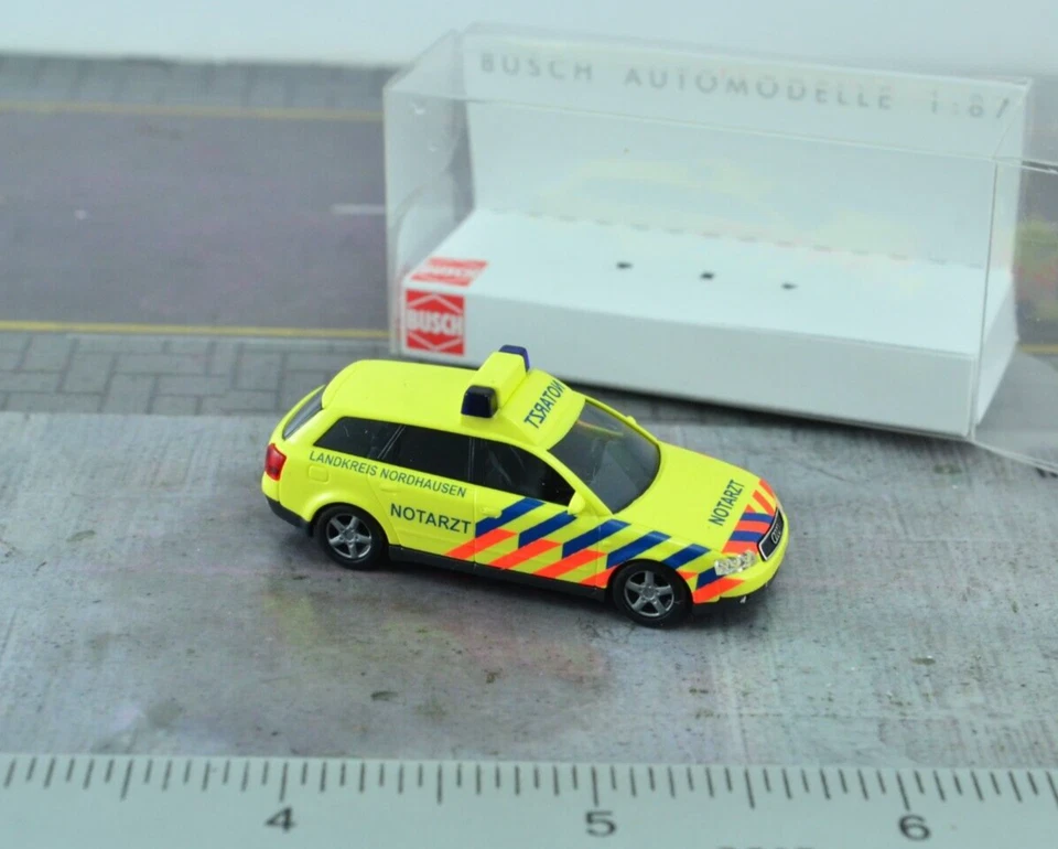 Busch Audi A4 Station Wagon German Ambulance Notarzt HO 1:87 Scale - Image 2 of 3