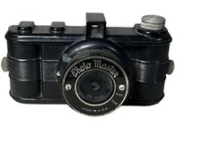 Vintage Photo Master Candid Type Film Camera, 1940 s Era - Bakelite Housing