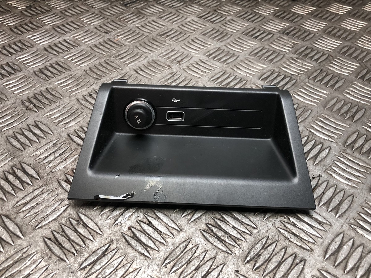 skoda fabia cigarette lighter SKODA FABIA 2015-2020 CIGARETTE LIGHTER USB PORT 6V0857367E
