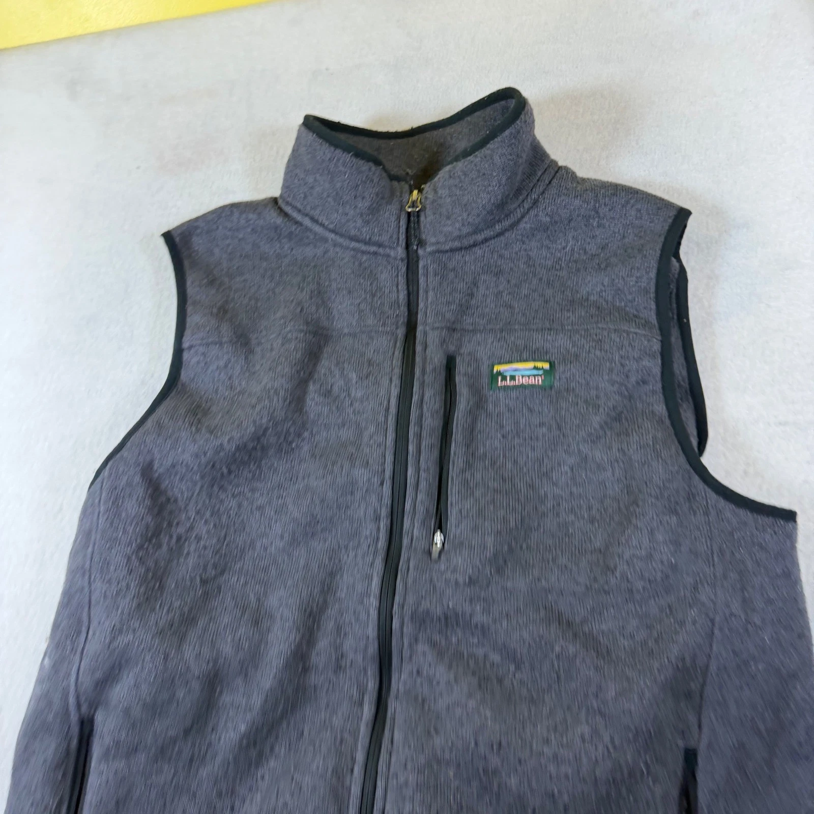 LL Bean Mens Sweater Fleece Vest Gray Full Zip Slightly Fitted Large 505974