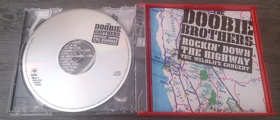 DOOBIE BROTHERS - ROCKIN' DOWN THE HIGHWAY (1996) 2 CD BOX SRCS 8119-20 (JAPAN) - Bild 3 von 4