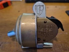 VINTAGE PFLUEGER 85 MARS FISHING REEL made in Akron Ohio USA WORKS from 1958