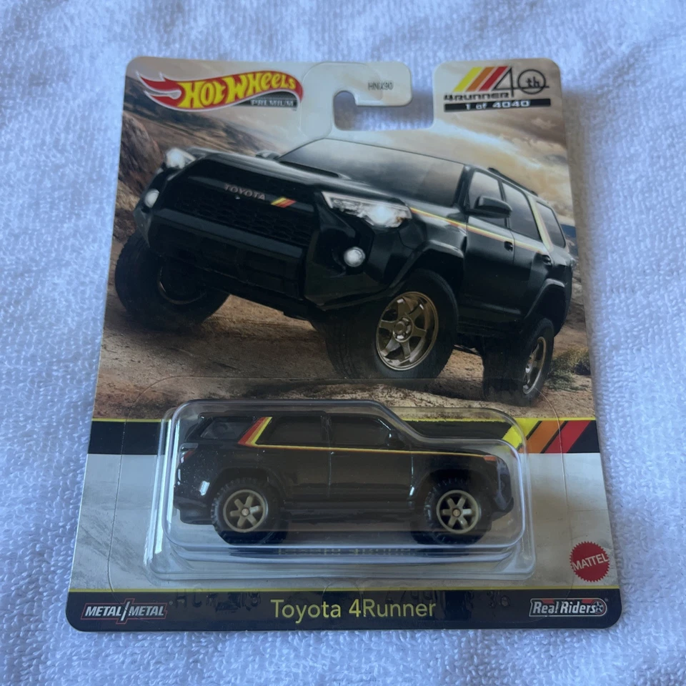 Toyota 4runner 40 edición limitada original Hot Wheels 1/4040. Foto 2 de 4