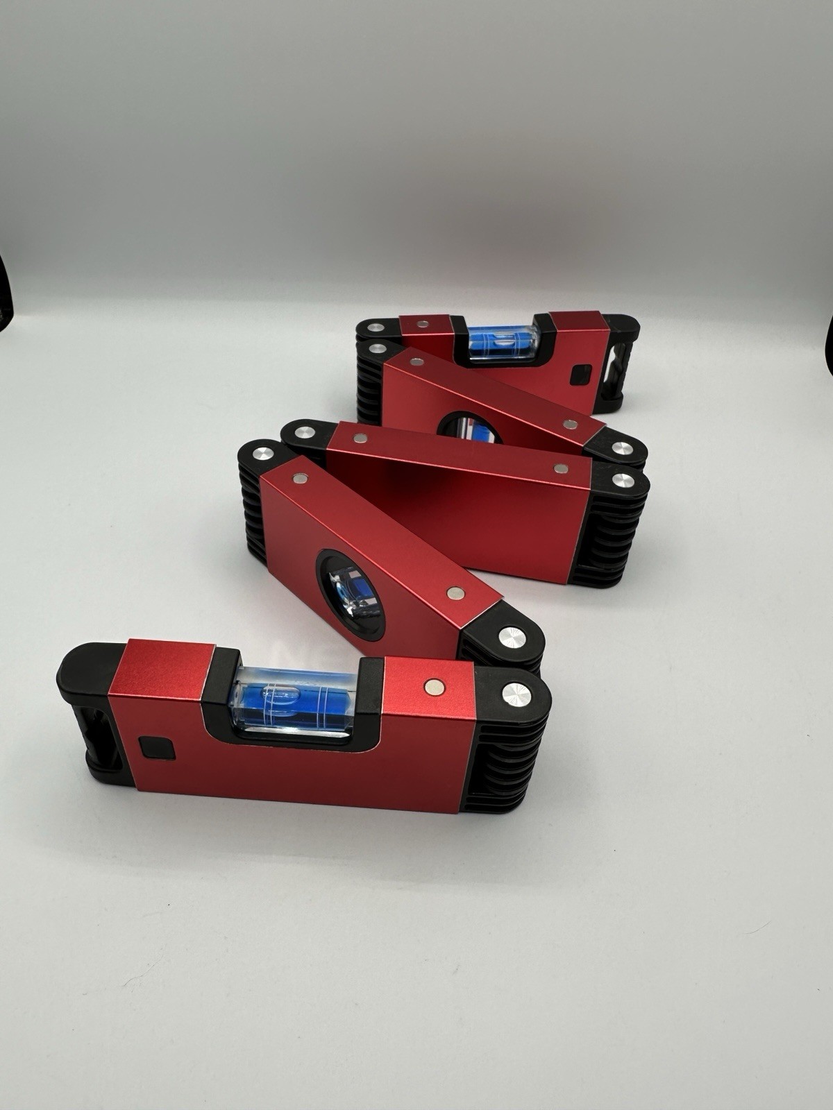 Saker 28" Multi-Functional Foldable Level Red Aluminum Measuring Tool