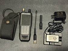 Uniden Bearcat SDS100 Handheld Digital Trunking Scanner w/ Case, Antennas