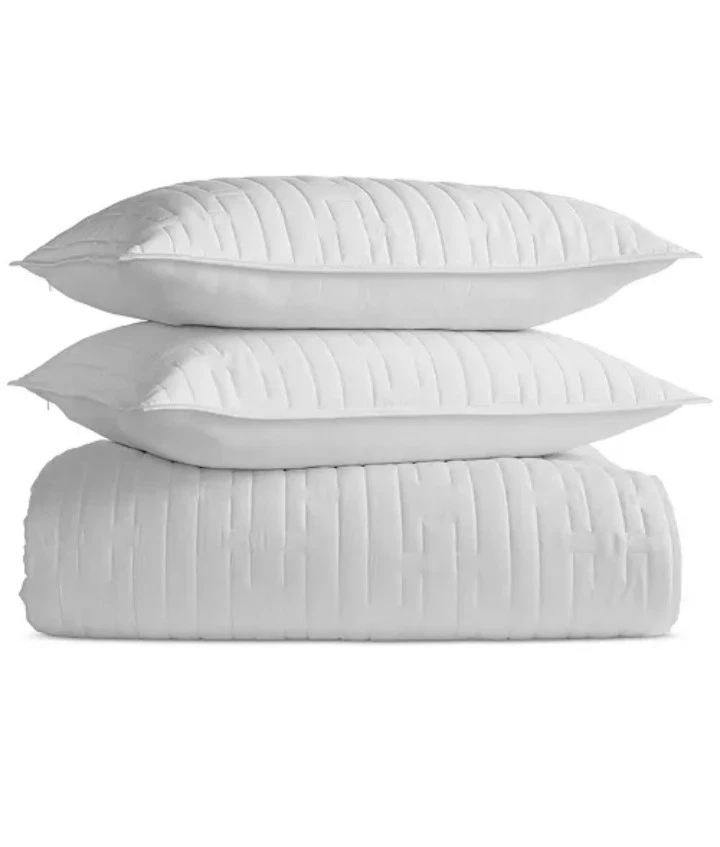 Hotel Collection "Chain Links" 3 Pc QUEEN Coverlet Set W/Shams, White, NWOT - Image 4 of 4