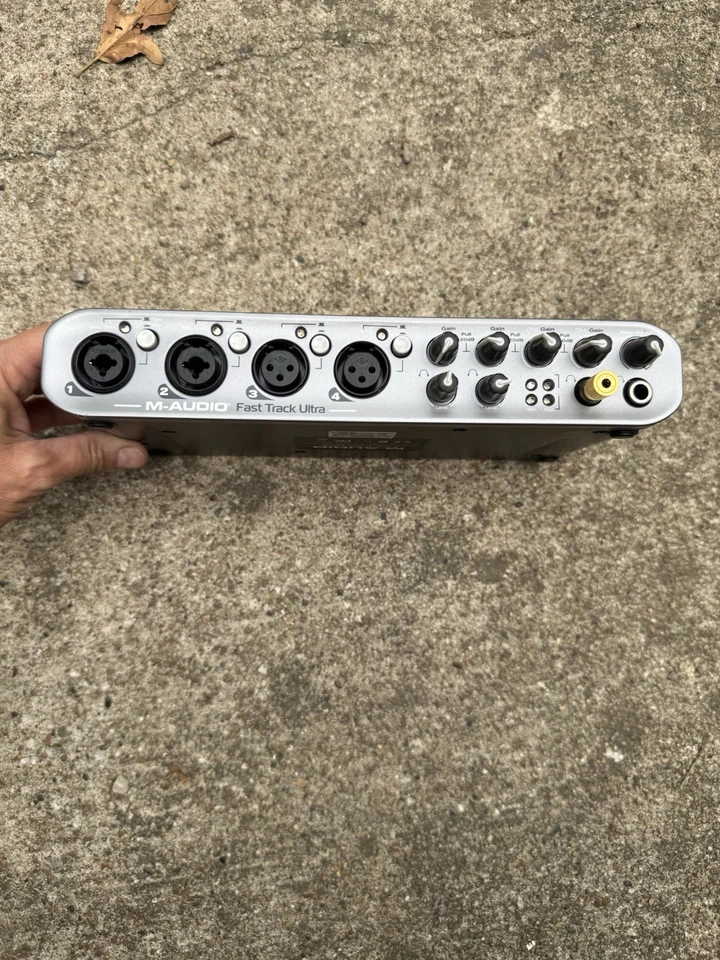 M-Audio Fast Track Ultra Audio Interface MIDI Digital Audio Unit, Works Great - Image 4 of 4