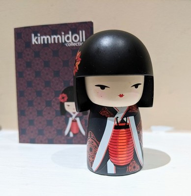 Kimmidoll Arisa Brave verpackt mit Karte