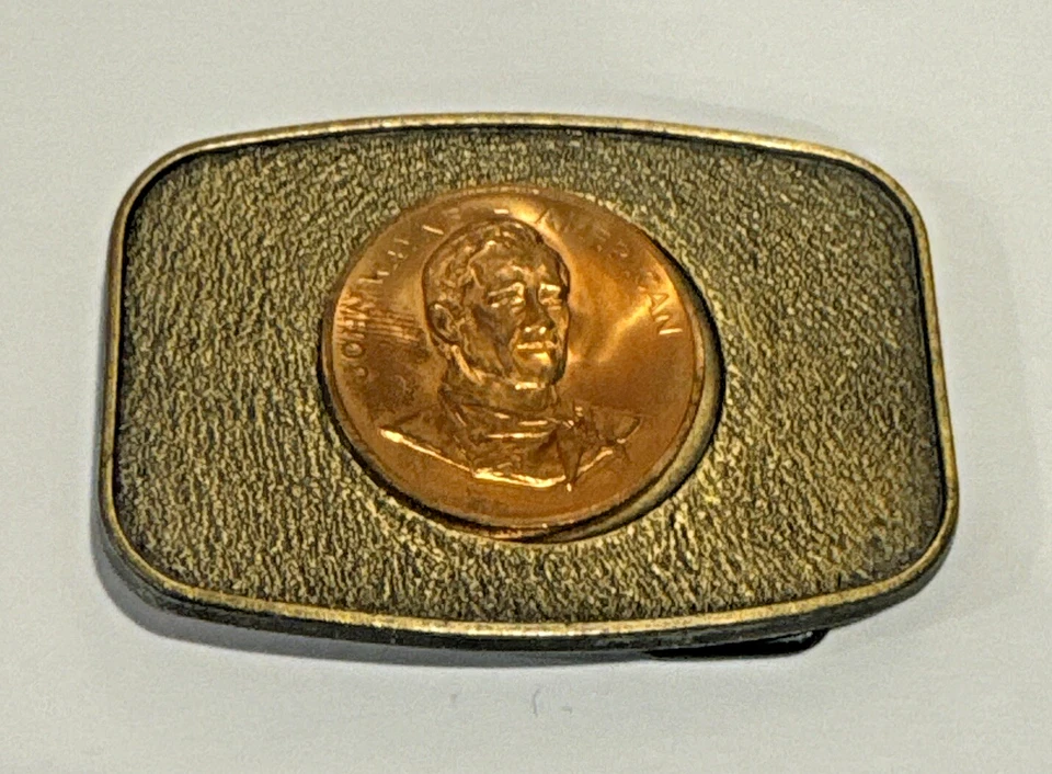 John Wayne American Vintage Belt Buckle RJ Roberts & Co Coin Design Original Box - Изображение 2 из 4