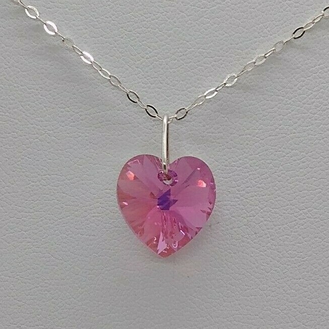 Swarovski ラブバード ピンクハート(クリスタル台座S付き) Amazon.com: SWAROVSKI Love Birds, Pink Heart Light : Home & Kitchen