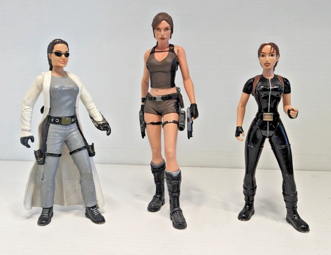Lara croft store action figure