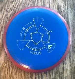 Axiom Disc Golf VIRUS Dist. Driver Neutron Plastic 172g blue 9/5/ 3.5 1 used