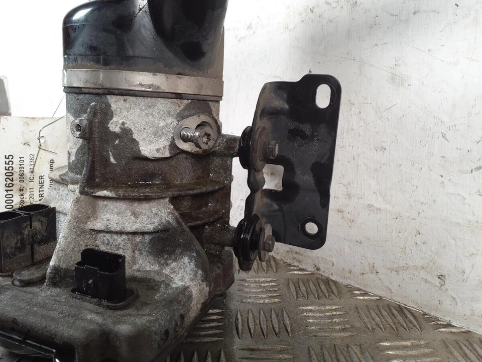 PEUGEOT PARTNER 2008-2018 STEERING PUMP 1.6L Diesel DV6DTED (9HP) 4008L7 - Image 3 of 4