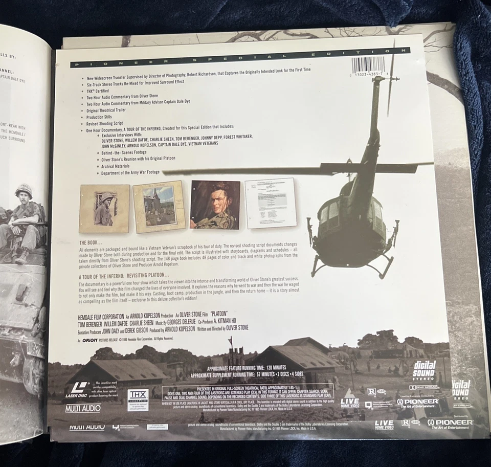 Platoon-Laserdisc-trung doi-VERY RARE Pioneer Special Edition Set!-Script!-Book! Foto 4 de 4