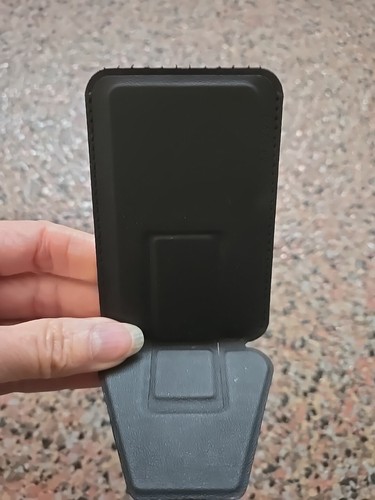 Casely MagWallet, Never Used - Zdjęcie 3 z 3