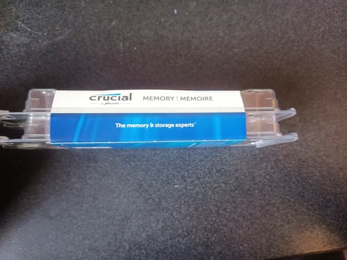 Crucial CT102472BF160B.18FED (8 GB, DDR3-1600) 1.35V ECC SERVER RAM SODIMM - Picture 3 of 3