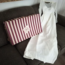 Vintage 1960's WEDDING GOWN~Lorrie Deb~Janets Bridal Store,Pittsburgh~Box~Size 9
