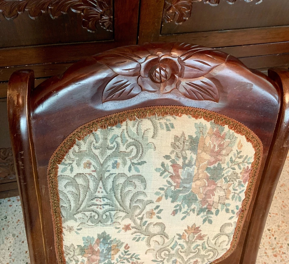 Cadeira de balanço vintage dobrável de madeira tapeçaria floral vitoriana colecionável - Imagem 4 de 4