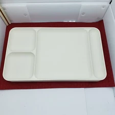 Tupperware Divided Dinner/Lunch Trays White Lot of 4 Vintage