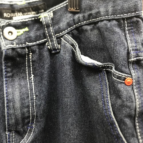 Roca Wear Kids Jeans Blue Graphic Denim Size 20w 32L Primary Colors - Picture 3 of 12