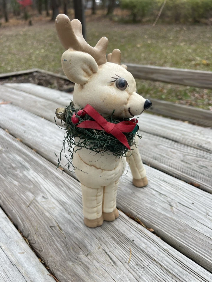 De Colección Navidad Kimple Molde Cerámica De Pie Reno Pintado a Mano Edredón Patrón  Foto 2 de 4