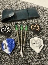 XQMax MVG Michael Van Gerwen  Darts 23g 90% Tungsten + 4 Sets Flights + Wallet