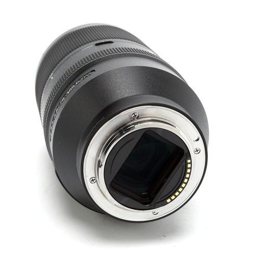 Sony FE 70-300mm f/4.5-5.6 G OSS Lens - Picture 5 of 13