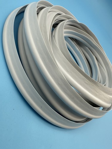 Frost King V18W Tubular Vinyl Gasket Weatherstrip, 1/2"W x 1/4"T x 14’ L White - Picture 4 of 7