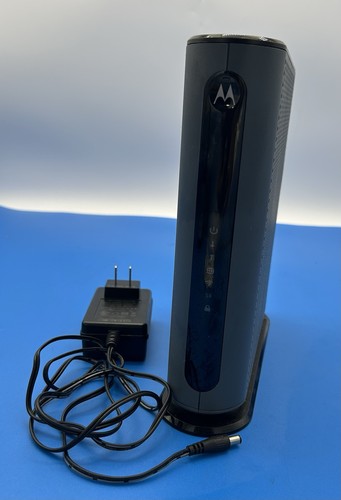 MOTOROLA MG7550-30 AC1900 WIFI ROUTER 16X4 CABLE MODEM PLUS ROUTER - Picture 2 of 3